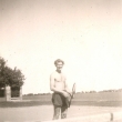 H�i�t�,upraven� na tenisov� kurt, zde slou�ilo a� do r.1947, kdy byl vybudov�n nov� kurt na h�i�ti u plyn�rny